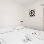 Awesome In With Wifi Apartment