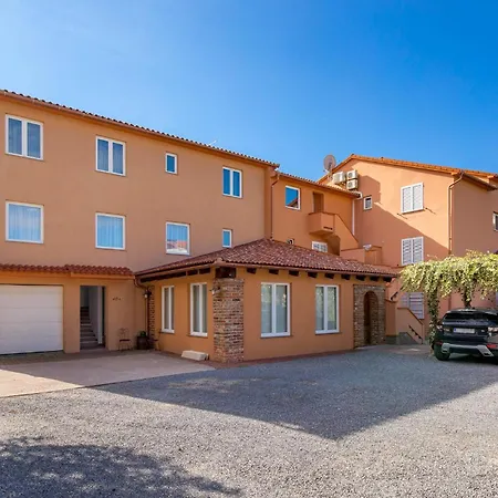 3 Bedroom Awesome In