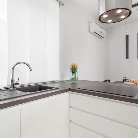 3 Bedroom Awesome In