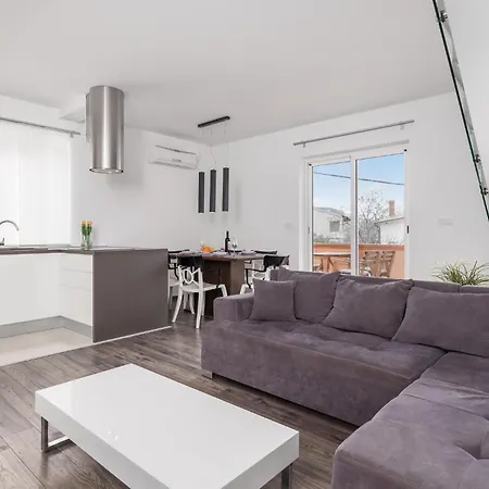 Apartment Lovely In With Swimming Pool
