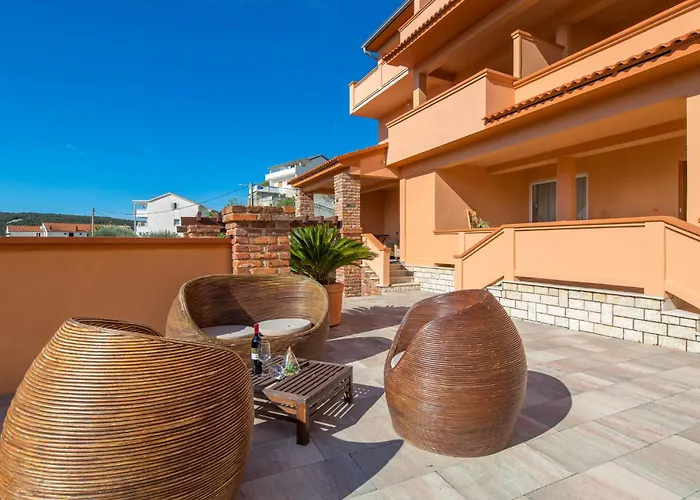 3 Bedroom Awesome In